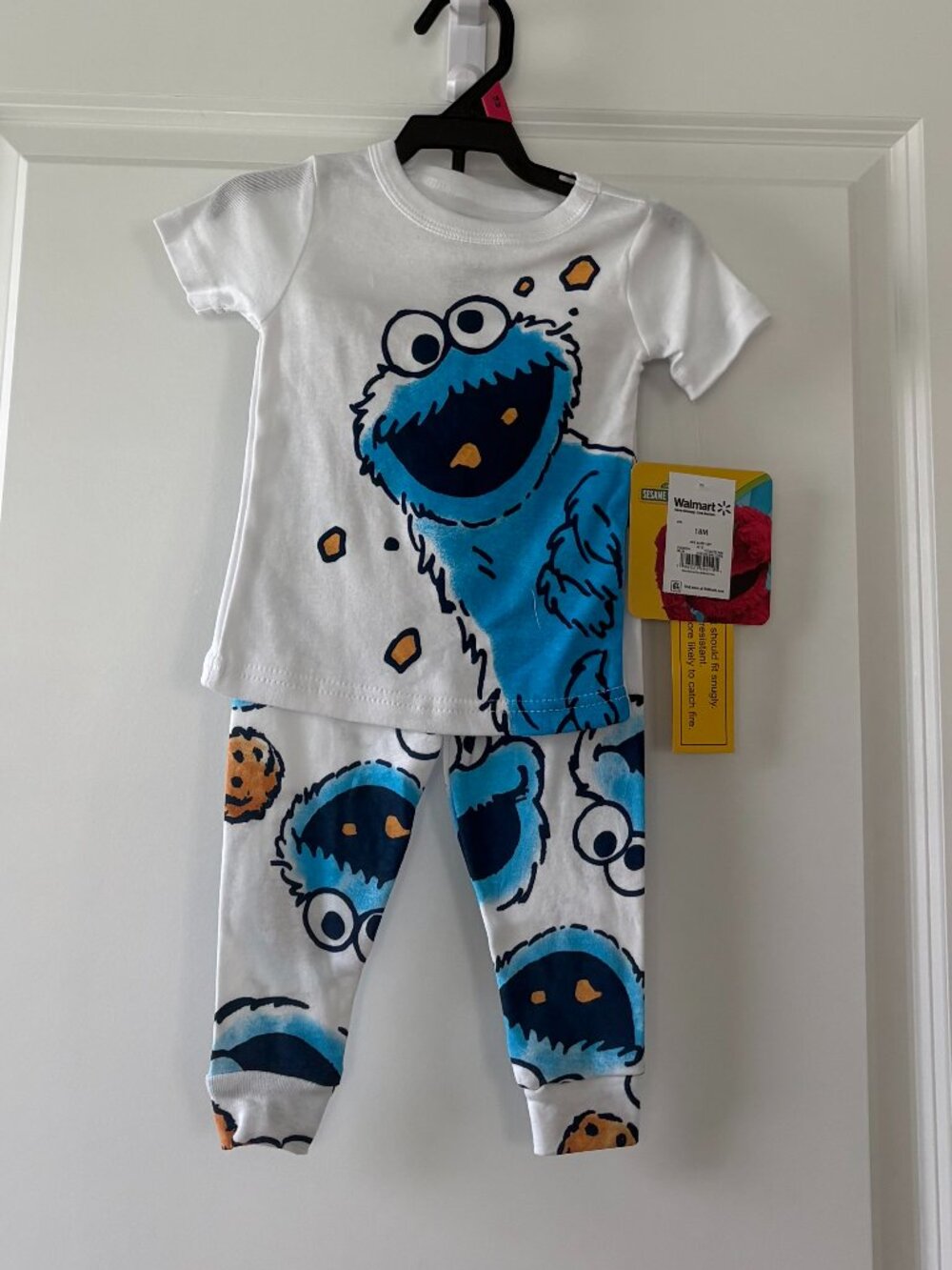 Sesame Street 2-Piece Toddler Snug Fit Pajama Set Size 12 Month